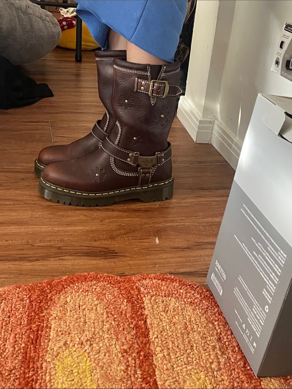 Dr. Martens Anistone Boots Flower